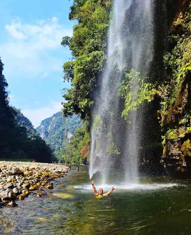 Catarata del Río Derrepente
